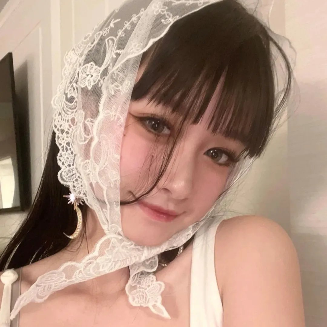 飘扬的红领巾